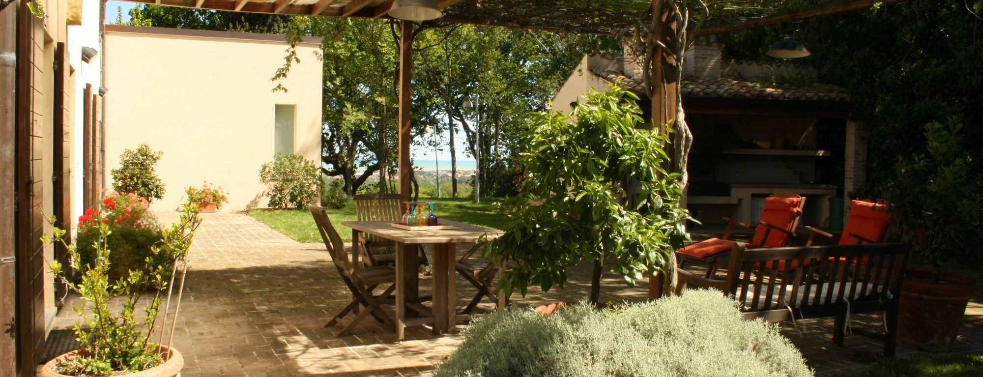 Agriturismo La Barca Nel Bosco Rosciano  エクステリア 写真